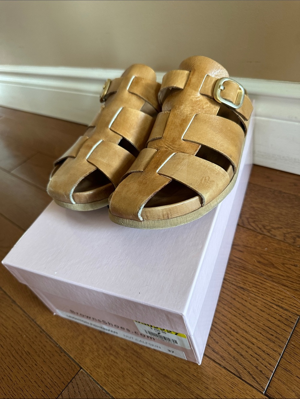 Women’s Tan Leather Fisherman Sandals with Buckle
